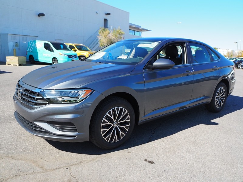 New 2020 VOLKSWAGEN JETTA SE AUTO W/ULEV Front Wheel Drive Sedan